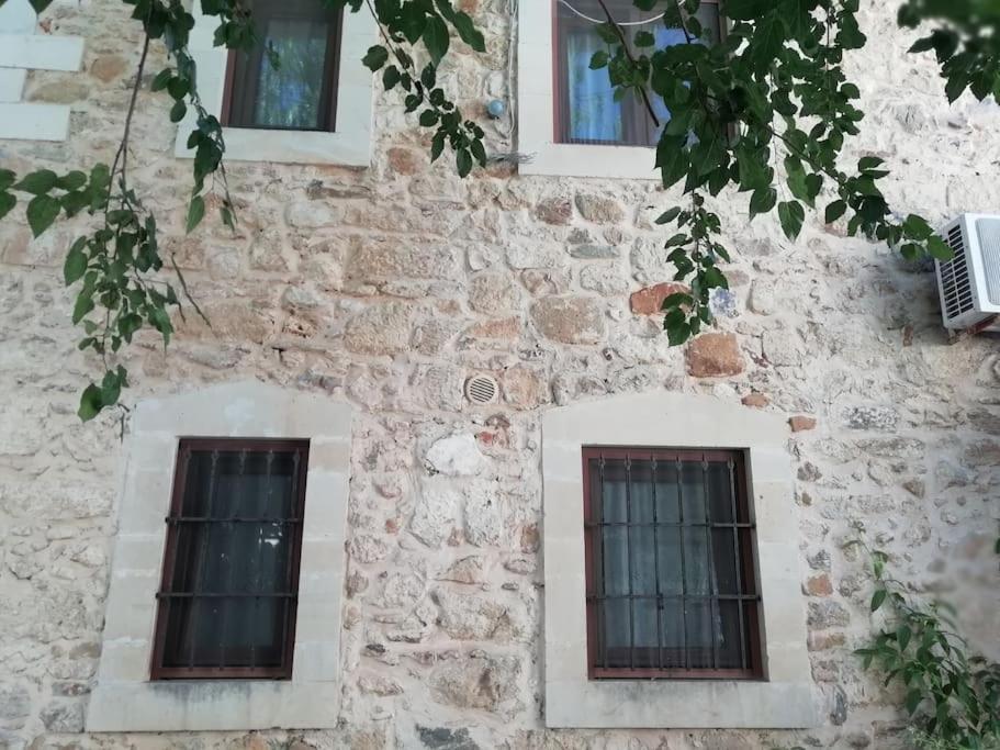 Villa Sofita With Tzakouzi Maroulás Buitenkant foto