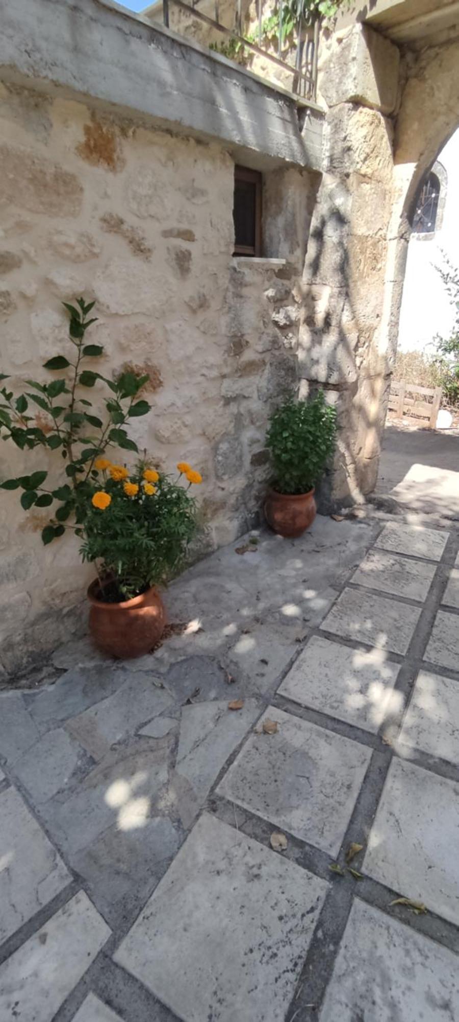 Villa Sofita With Tzakouzi Maroulás Buitenkant foto
